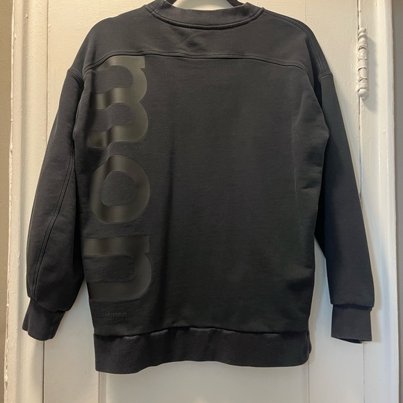 Lululemon Graphic Perfectly Oversized Crew - Picture 5 of 6